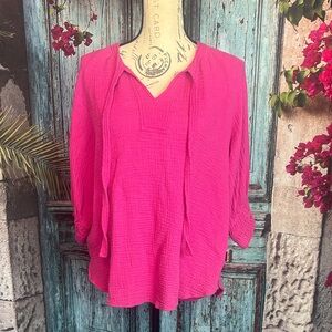 Good Hart Fuchsia pink 3/4‎ sleeve peasant blouse, size large, good condition
